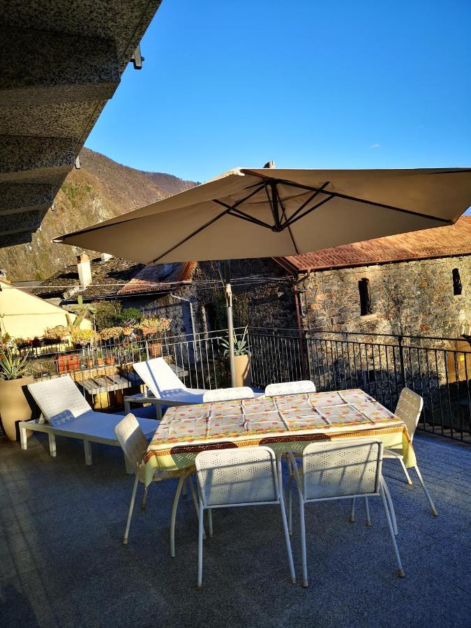 La Casina Di Tati Vila Mergozzo Exterior foto